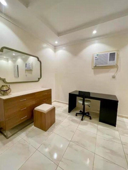 3 Bedrooms Apartment in Makkah - image 8
