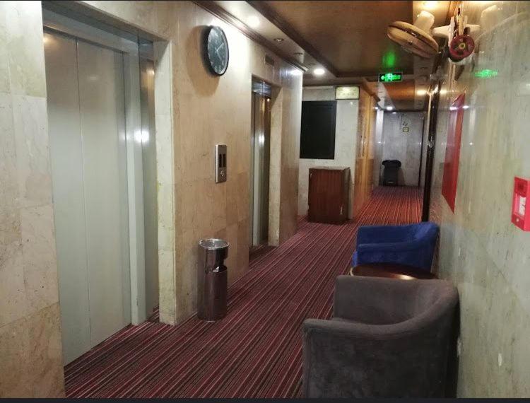 Hotel Burj Al Diyafa Mubarak - image 3