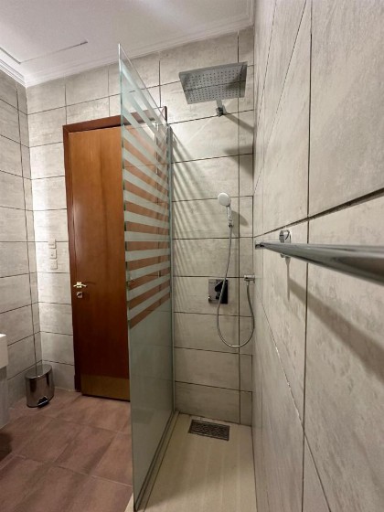 Diwan Al Nuzha Serviced Apartments - image 9