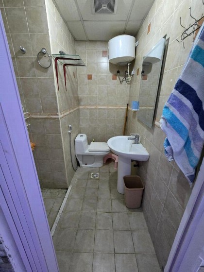 Two Bedroom Furnished Apartment - image 4