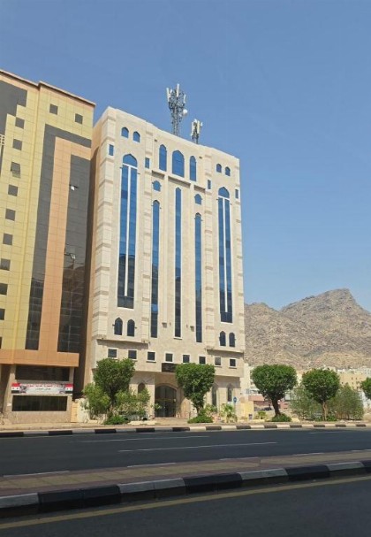فندق الرسالة الماسي - image 1