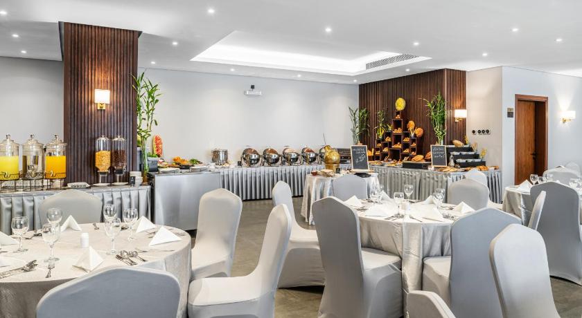 Elaf Qinwan Hotel - image 3