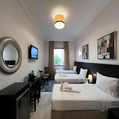 Hussein Beyari Hotel - image 1