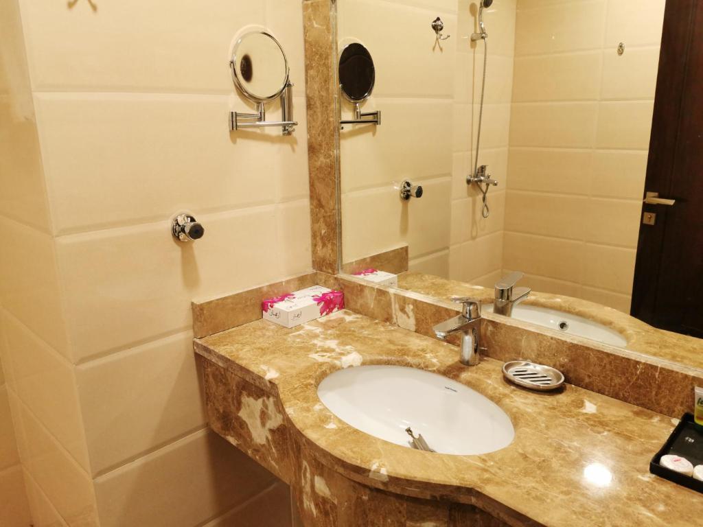Diar Almshaar - image 5