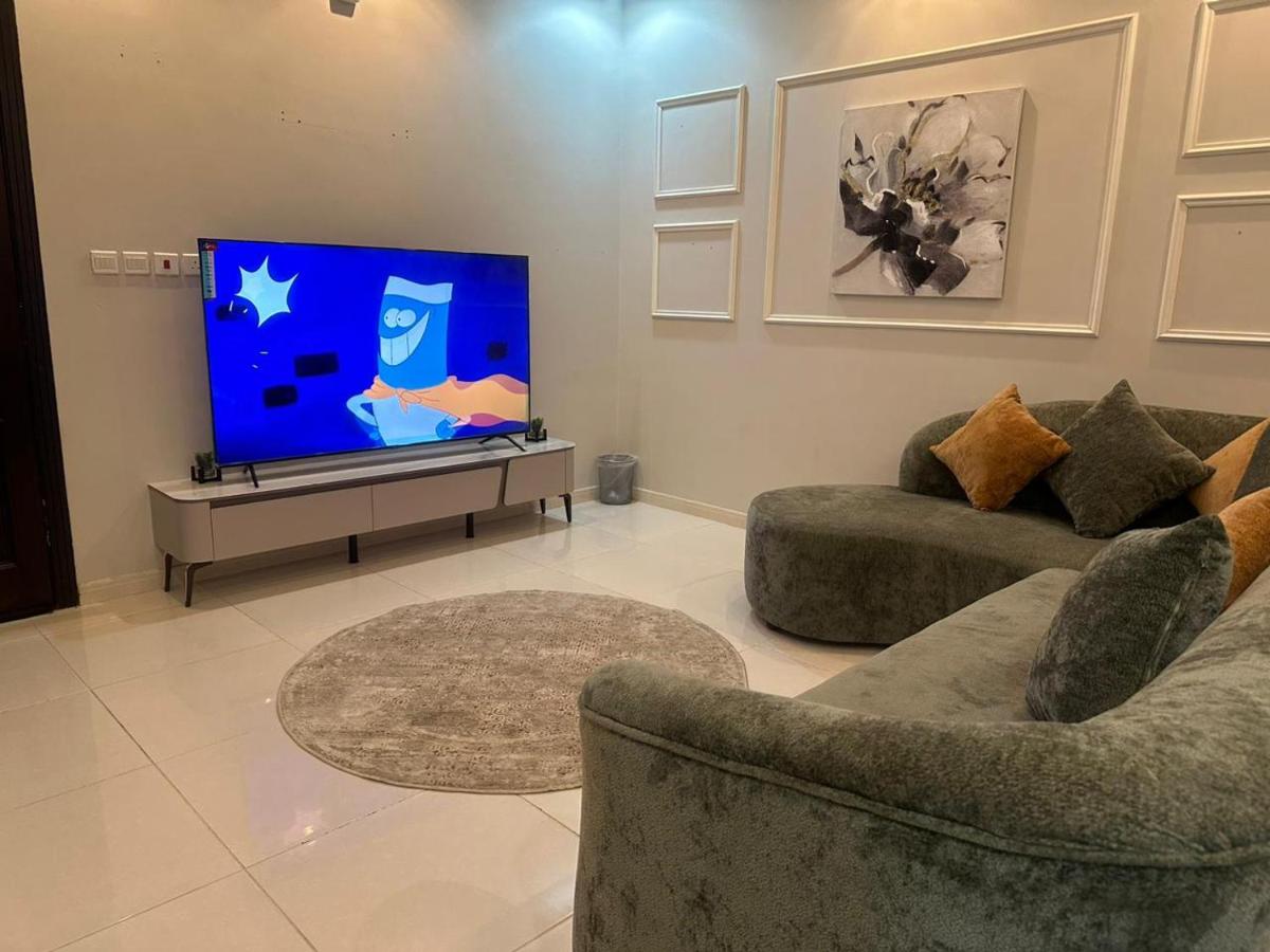 Two-bedroom apartment a hall and a living room Mecca