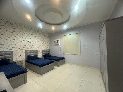 Two-bedroom apartment a hall and a living room - image 13