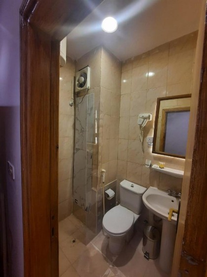Noor Al-Salah Hotel - image 8