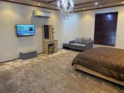 Room In Makkah - image 1