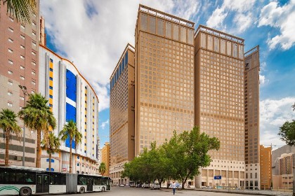 Al Kiswah Tower 2 Hotel - image 1