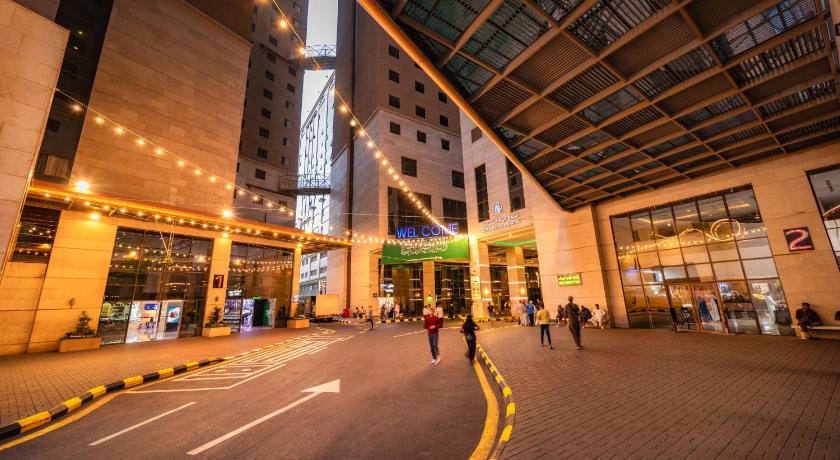 Al Kiswah Tower 2 Hotel - image 4